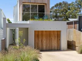 Laguna Beach House Ocean Grove-pets welcome，位于格罗夫海洋的宠物友好酒店