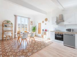 Appartement spacieux, chaleureux & tout confort，位于佩尔蒂的酒店
