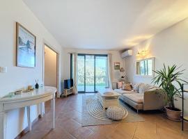 Superbe appartement dans golf 4 étoiles，位于索马讷-德沃克吕兹的酒店