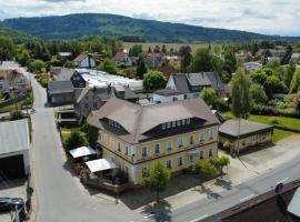 Historisches Erbgericht Neukirch Lausitz，位于Niederneukirch的酒店