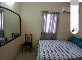 Frederick AirB&B Services，位于卡斯特里的酒店