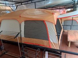 Cabin rahong riverside，位于Palayangan的豪华帐篷