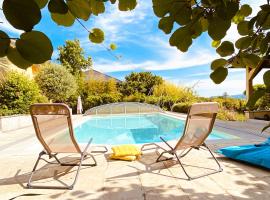 Bellevue T1 cozy avec piscine et panorama alpin - proche du lac