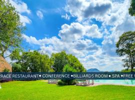The Venue Country Hotel & Spa，位于哈特比斯普特拉塞利亚国际机场 - HLA附近的酒店