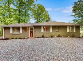 Lake Chatuge Cottage