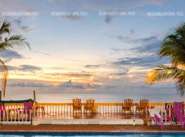 Caribbean Town Tolu，位于托卢的酒店