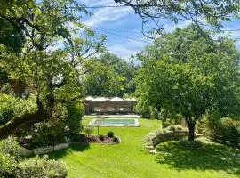 Le Boudoir proche Montignac, Hautefort
