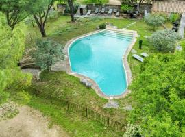 Bastide des Moulins，位于戈尔德的酒店