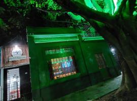 El Gran Gomero Hostal & Motoposada，位于雷西斯膝西亚的酒店