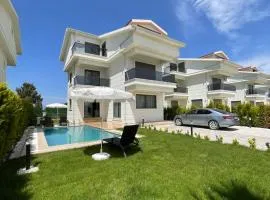 SerenityGardenHoliday 8