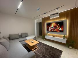 Modern & Comfortable 2BR Condo in Agadir，位于阿加迪尔的酒店