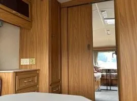 Каравана Кътче От Рая