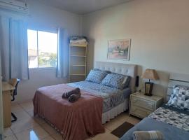 Apart próximo a Unimed de 2 quartos com 2 AR, mini-Academia e garagem no Centro-sul