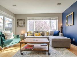 Gorgeous Queen Anne Townhouse - Rooftop Deck!，位于西雅图的别墅