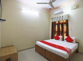 OYO 62761 Hotel Daksh，位于Mahendragarh的酒店