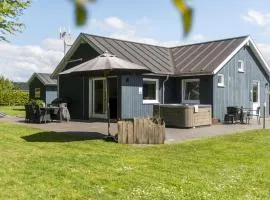 3 Bedroom Nice Home In Hemmet