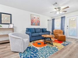 Sweet Home AU Condo 2 Mins to Downtown & Stadium，位于奥本的酒店