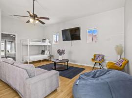Beautiful 1 BR Home Pool Bocce Court