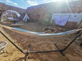 Beachlife Dome with Hut & Hot Tub in Private Courtyard
