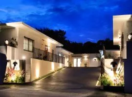 -Villa Rikyu- 離宮別館