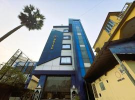 Hotel Pituu Near Amrabati Park 400M From New Digha Beach，位于迪卡的酒店