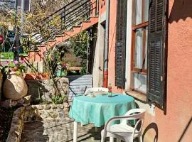 Stunning Apartment In Utelle