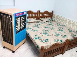 Maharaja Guest House，位于布什格尔的酒店