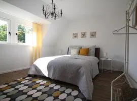Alte Praxis - Zentral & ruhig in Simmern! Stellplatz