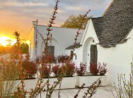 I Trulli e la Luna，位于阿尔贝罗贝洛的山林小屋