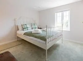 Magnolia Cottage your cosy Getaway Pass the Keys