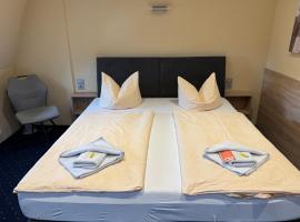 Hotel Deutsches Haus Wolfen OHG，位于Steinfurth的酒店