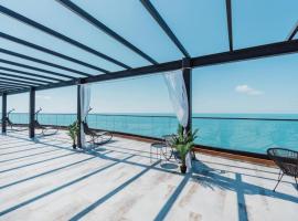 Navi Studio with Sea View，位于高尼奥的酒店