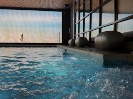 经典英国泽西俱乐部酒店&SPA，位于圣赫利尔泽西的酒店