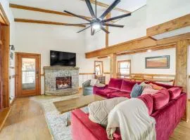 2 Mi to Appalachian State Cabin with Outdoor Spaces