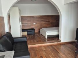 Loft's Famara #2，位于法马拉的酒店