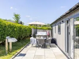 Hazel Lodge, 27 Roadford Lake Lodges