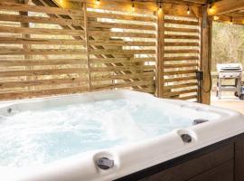 Pool Hot Tub Beach Gear included，位于科罗拉的酒店