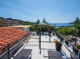 Cozy Apartment In Rabac With Wifi