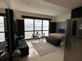 Flat Tropical Executive，位于马瑙斯的带停车场的酒店