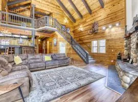 Resting Bear Lodge by Tahoe Getaways - Pet Friendly w Foosball and HOA Amenities