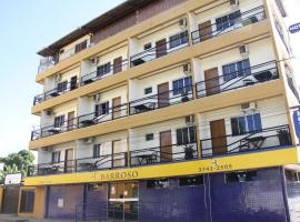 Hotel Barroso，位于皮拉波拉的酒店