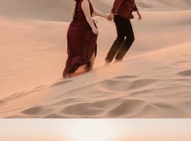 Merzouga Hamza Luxury Camp，位于梅尔祖卡的酒店