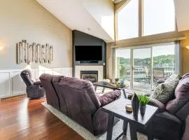 On-Site Lake of the Ozarks Access Camdenton Condo