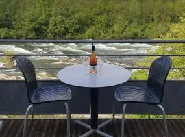 terrasse sur l'Ardèche