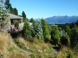Freestone off-grid cabin，位于马纳普里的酒店