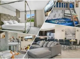 Stylish 5-Bedroom Villa - Perfect Disney Getaway!