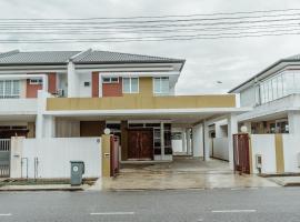 Sibu Permai Jaya 500Mbps 10pax 4BR - No Wedding Activities Allowed