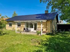 3 Bedroom Awesome Home In Tranekær