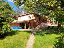 Gárdonyi Ház，位于Sály的酒店