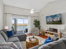 Sunset Bay Villa 310 - Nauti Girl